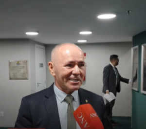 Pastor Alcides afirmou que foi uma surpresa receber o apoio público do ex-ministro Ciro e declarou que está à disposição dos projetos do PL - (Foto: REDE ANC)