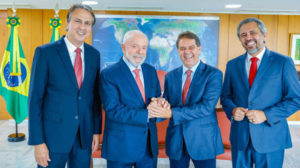 Ceará recebe Lula para abertura do Hospital Universitário da Uece