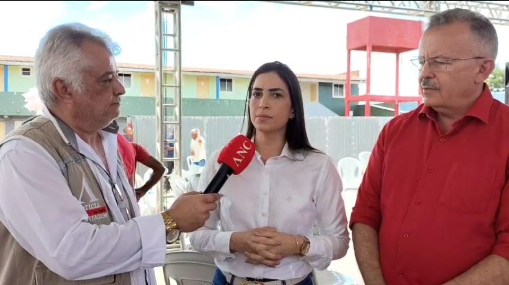 Ex-prefeita de Icó, Laís Nunes afirmou que deseja contribuir, junto ao Governo Lula, a reconstrução do Brasil e o desenvolvimento do Ceará - (Foto: REDE ANC)