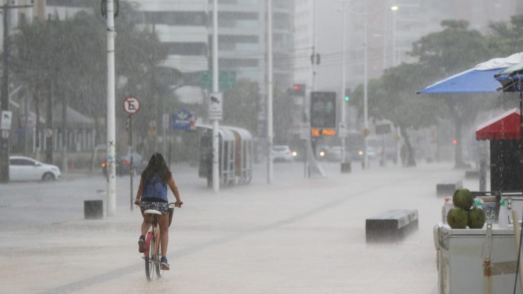 Ceará tem início de abril com o menor índice de chuvas em 4 anos