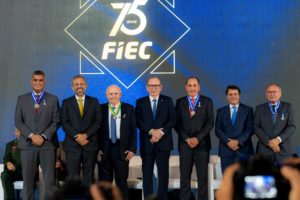 Fiec celebra 75 anos com homenagens a líderes da indústria