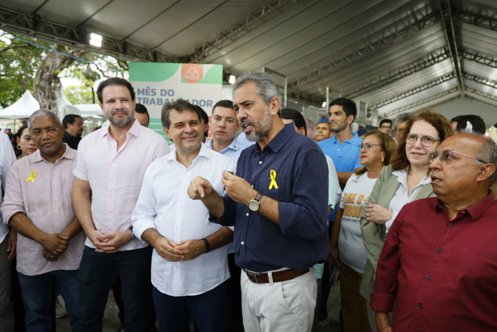  Mutirão no Ceará oferece empregos e atendimentos ao trabalhador