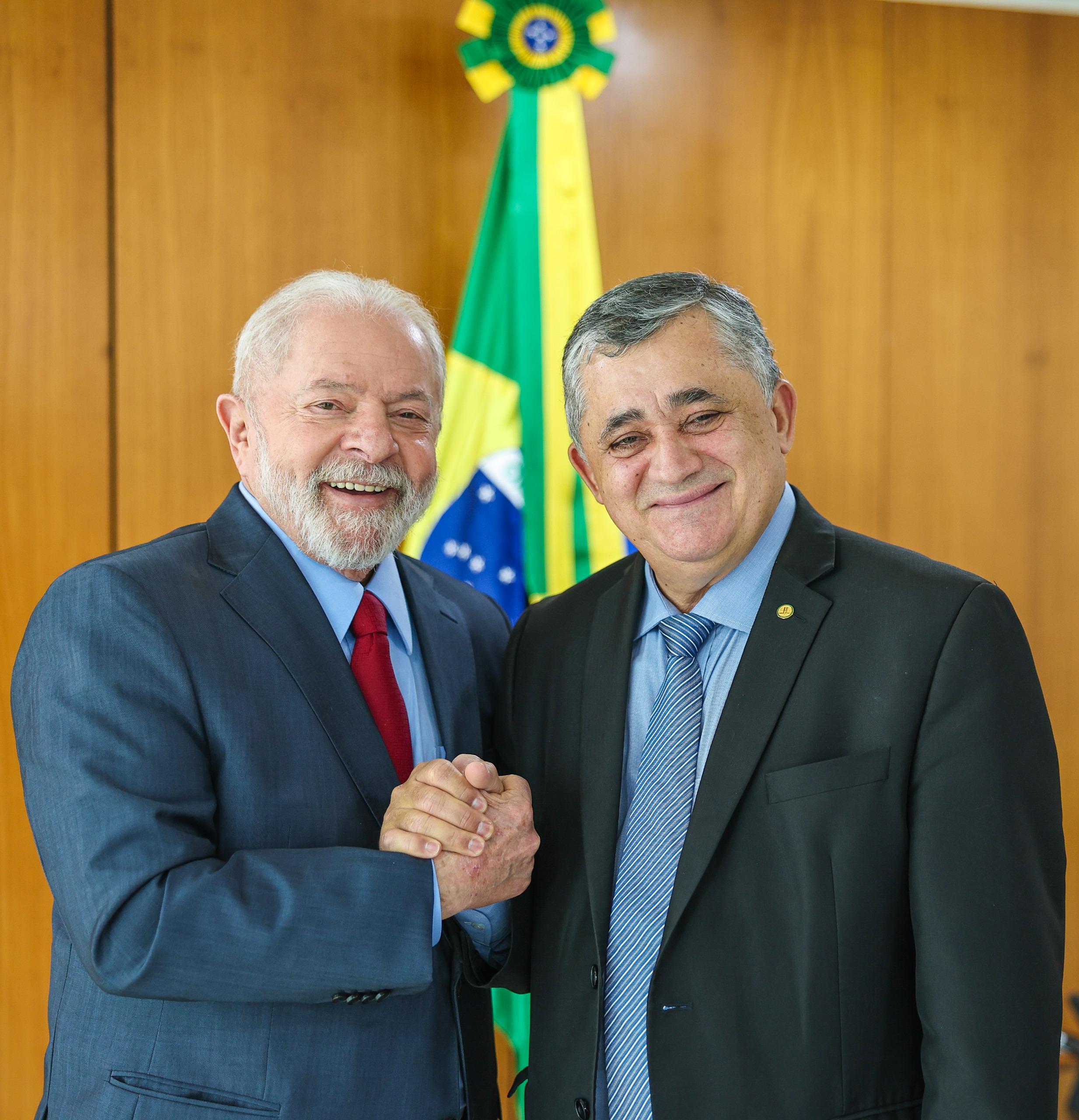 Guimarães acompanhará Lula em missão à Rússia e China