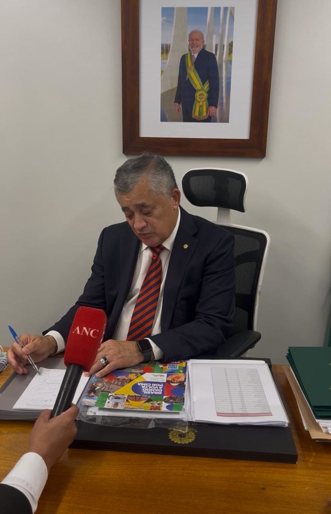 Liderança na Câmara, para o deputado federal José Guimarães, representa confiança depositada pelo presidente Lula - (Foto: REDE ANC)
