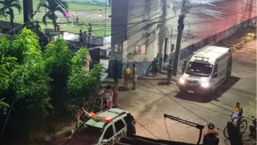Chacina deixa quatro mortos e vários feridos em Fortaleza