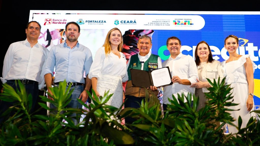 Fortaleza adere ao Programa Acredita no Primeiro Passo, do Governo Federal