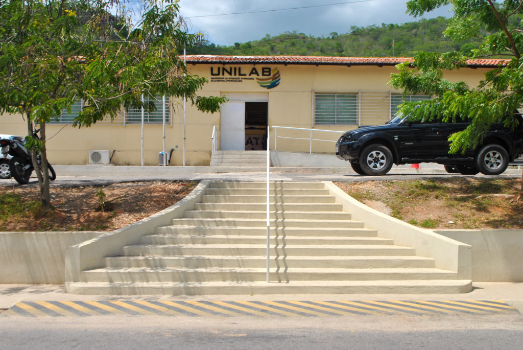 Universidades do Ceará alertam para déficit orçamentário em 2025
