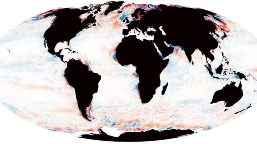 Estudo mostra que 21% do oceano escureceu nas últimas duas décadas
