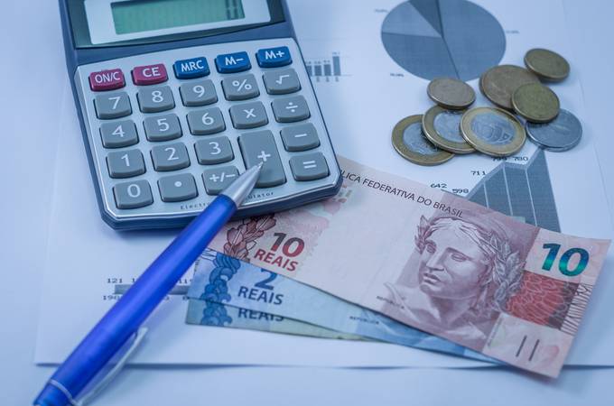 Desigualdade econômica reduz o impacto do consumo em Fortaleza