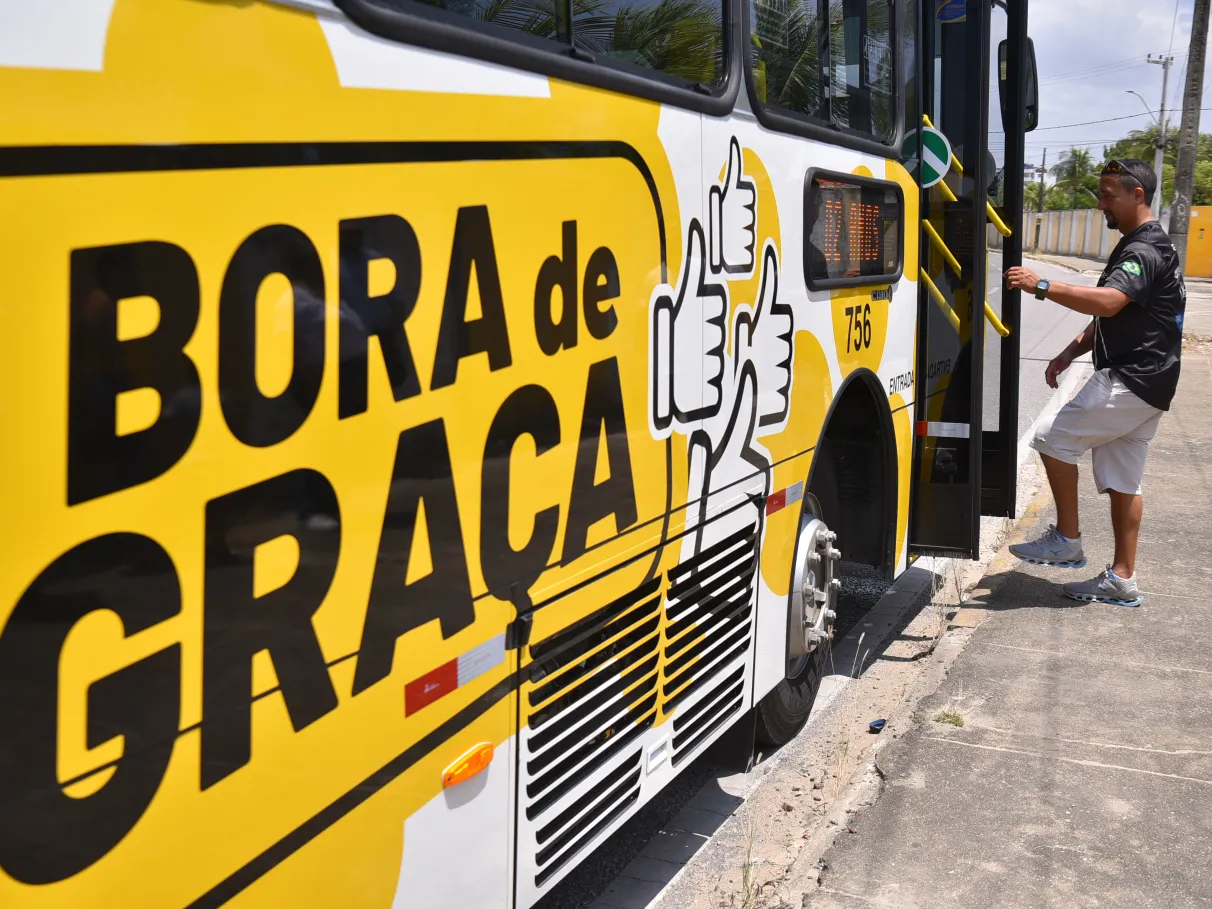 Caucaia implanta catracas livres para mapear uso do transporte público gratuito