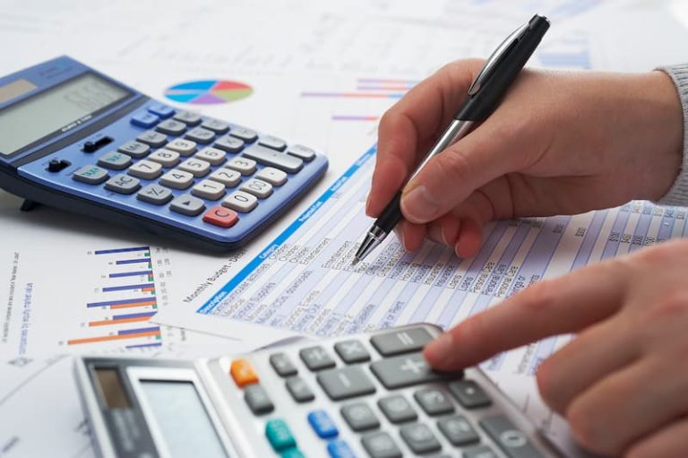 Ceará avança 3,4% na economia, mas desacelera em 2025