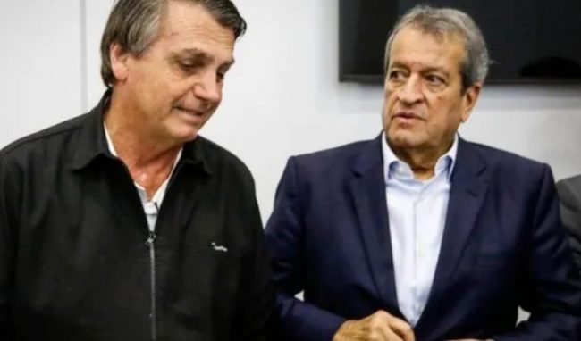 De acordo com o presidente do PL, Waldemar Costa Neto, todos os cenários pensados pela sigla tratam Bolsonaro como prioridade em 2026 - (Foto: Fotoarena/Estadão/MMaurício)