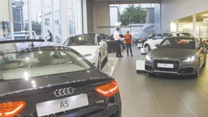 Mercado premium no Ceará avança com alta em veículos elétricos e híbridos