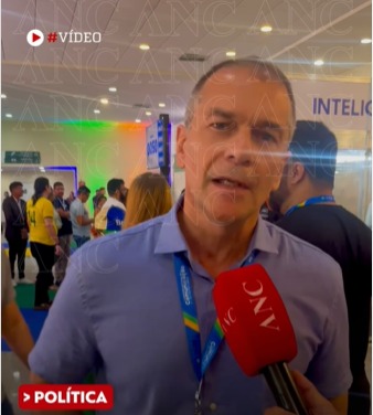 Segundo o vereador Marcelo Mendes, Ciro Gomes não possui roubos e nem histórico de corrupção em sua trajetória na política - (Foto: REDE ANC)