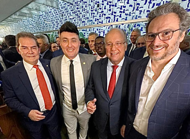 PRD e Solidariedade oficializam federação sob a presidência de Michel Lins no Ceará