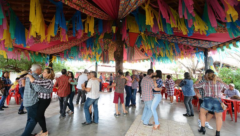 Forró poderá virar patrimônio cultural e disciplina escolar no Ceará