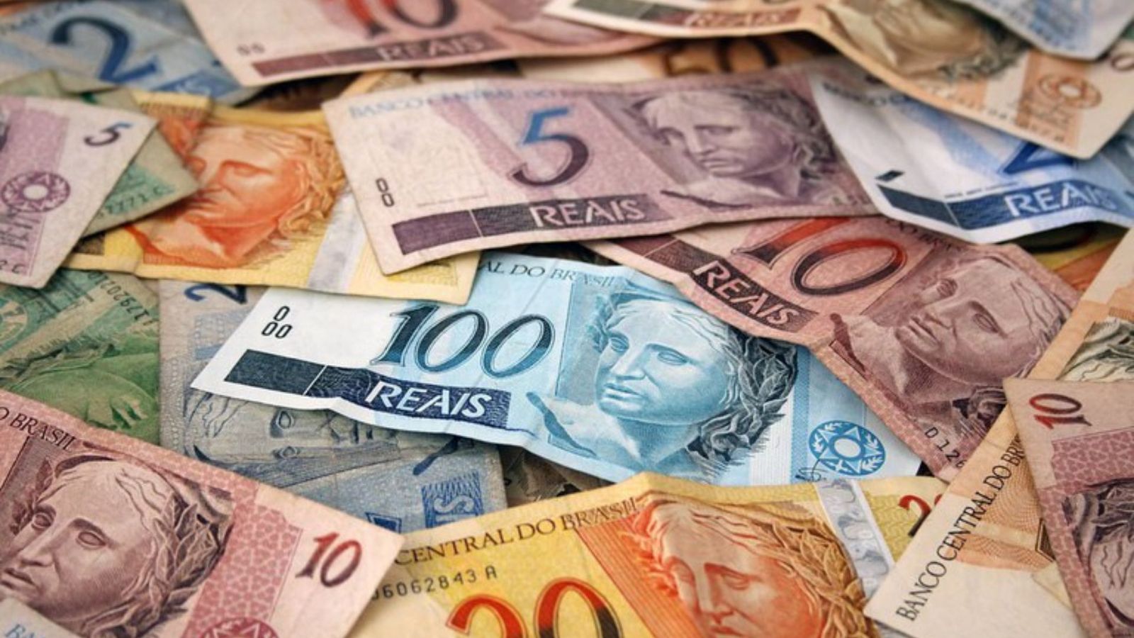 R$10 bilhões estão 'esquecidos' em bancos; Verifique se você tem valor a receber