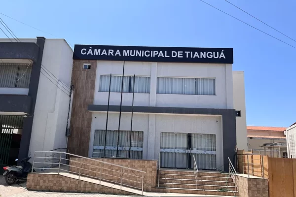 Os funcionários fantasmas eram mantidos pelo ex-vereador. A remuneração era recebida por nomes do ligados ao político líder do esquema - (Foto: Reprodução/Internet)