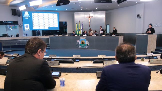 CMFor aprova reserva de vagas de trabalho e moradia para população vulnerável