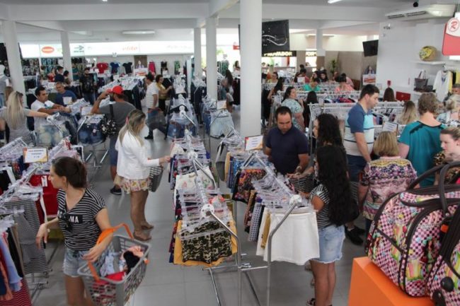 Ceará registra queda no número de negativados enquanto valor das dívidas aumenta