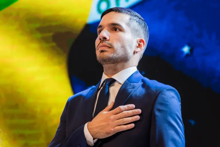 André Fernandes assume presidência do PL Ceará