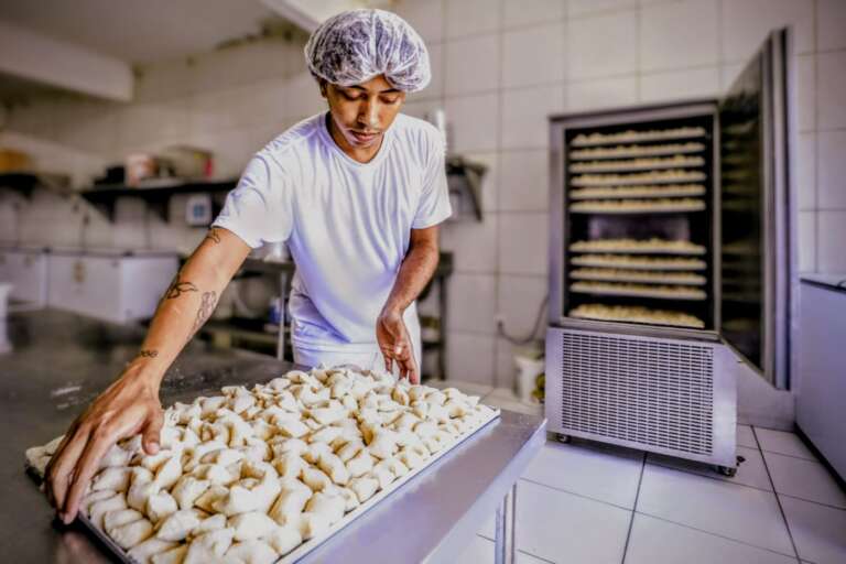 Ceará cria mais de 10 mil empregos formais em setembro, aponta Caged