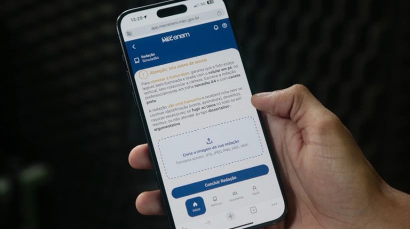 MEC libera simulados gratuitos do Enem com correção de redação