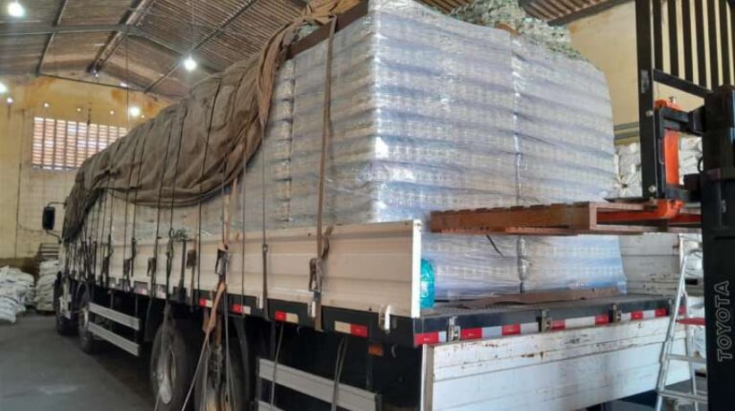 Carga irregular de bebidas é apreendida em Maracanaú durante fiscalização