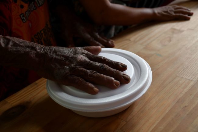 Mulheres negras em insegurança alimentar têm maior risco de obesidade e baixo peso