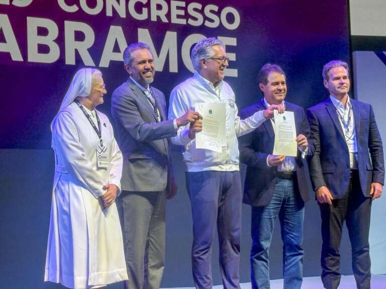 Parceria amplia atendimentos do SUS em unidades do Hapvida no Ceará