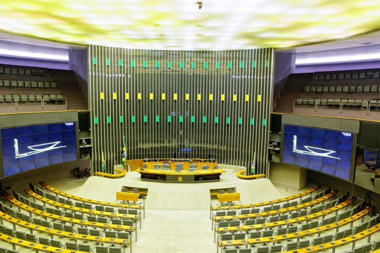 STF mantém número atual de deputados na Câmara para eleições de 2026