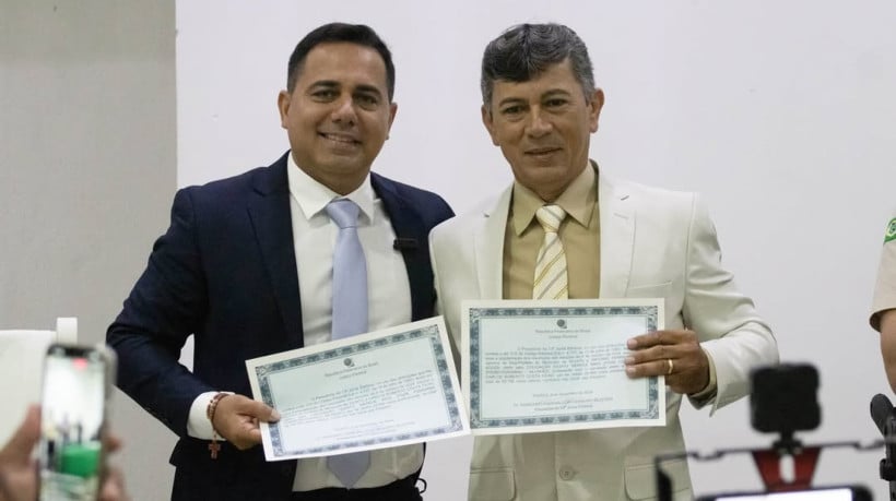 Julgamento sobre cassação do prefeito de Iguatu é suspenso pelo TRE-CE