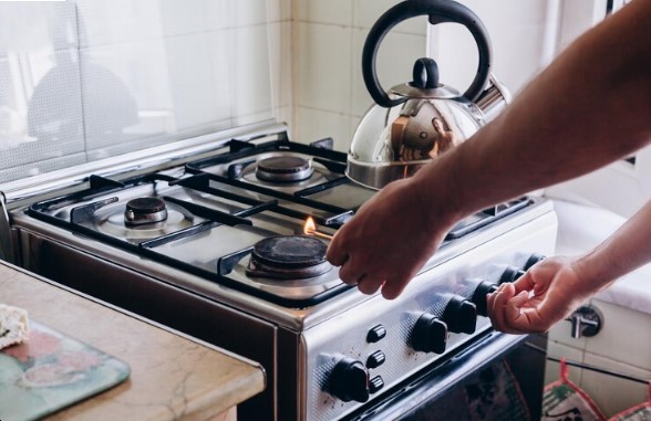 Fortaleza tem mais de 122 mil famílias atendidas na estreia do Gás do Povo