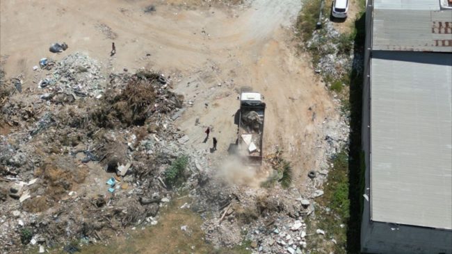 A ação da Agefis mostra como a tecnologia pode auxiliar no combate ao descarte irregular de lixo em Fortaleza e outros problemas ambientais - (Foto: Reprodução)