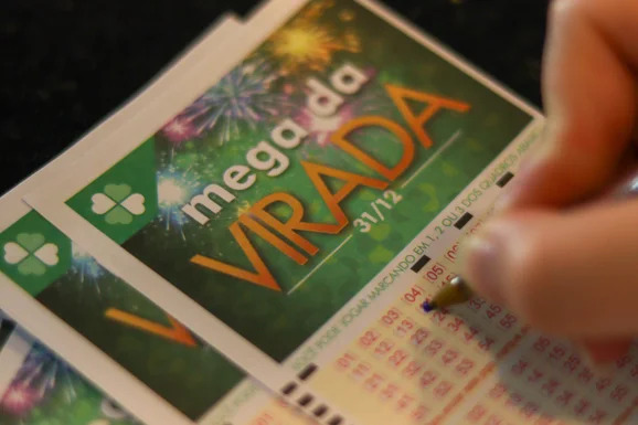 Mega da Virada pode pagar R$ 1 bi em 2025; veja como apostar