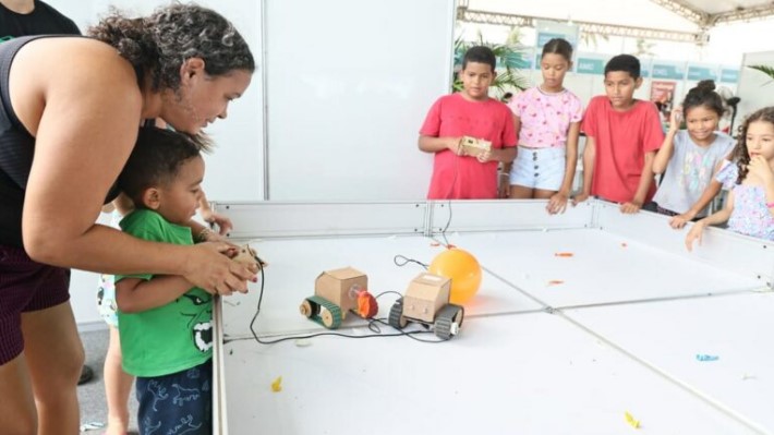 Ação “Nossa Casa é de Todos” leva serviços de cidadania e cultura a Messejana