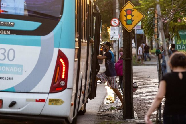 AMC divulga bloqueios e operação de transporte para o Réveillon