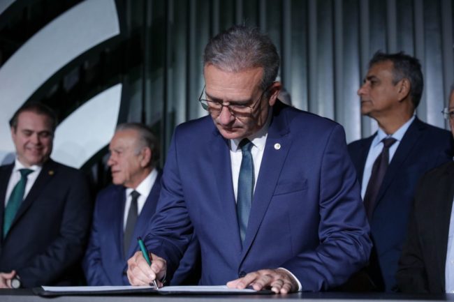 Amílcar Silveira toma posse na Diretoria Executiva da CNA para 2025/2029