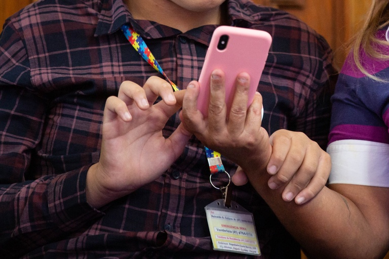 Lei cearense proíbe restrições e ofensivas contra pessoas com autismo