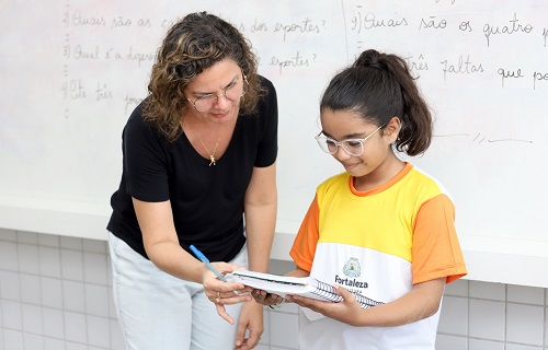 Reajuste do piso nacional beneficiará mais de 14 mil professores em Fortaleza