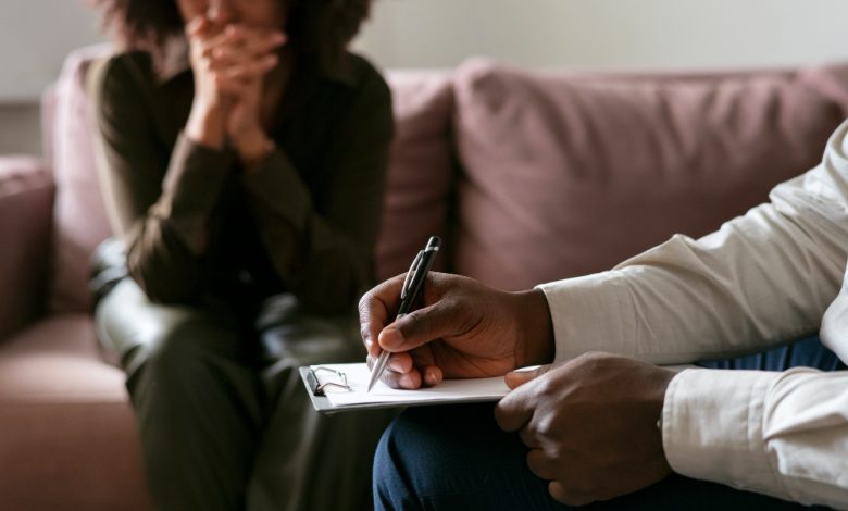 Brasil registra alta histórica de afastamentos por saúde mental