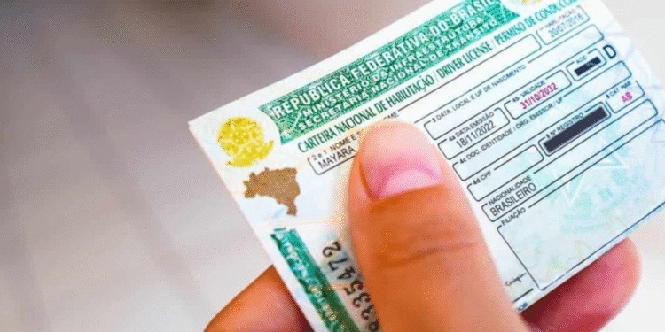 Ceará é o terceiro do Nordeste em renovações automáticas da CNH