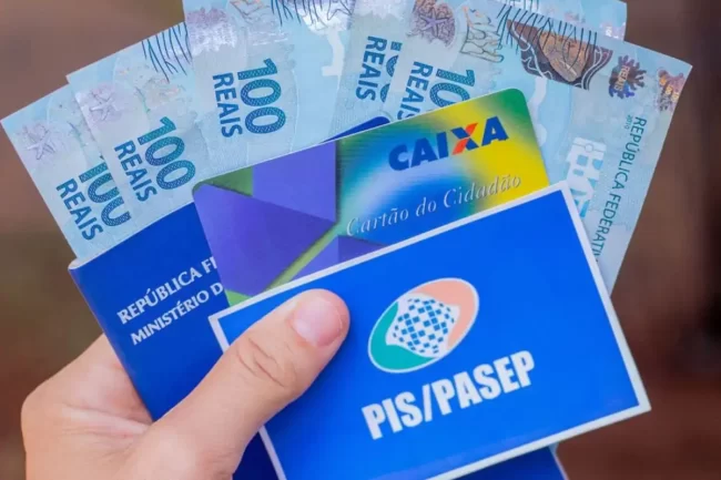 Salário mínimo de 2026 é fixado em R$ 1.621; veja o que muda