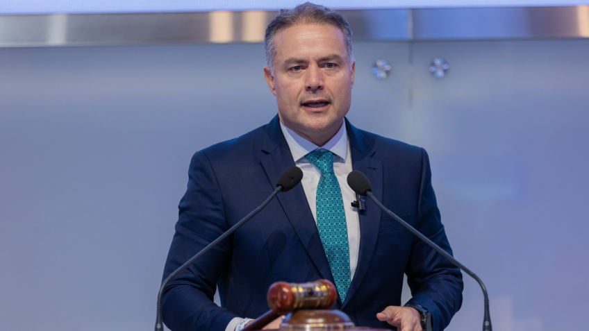 Renan Filho denuncia cobrança além do permitido em exames da CNH