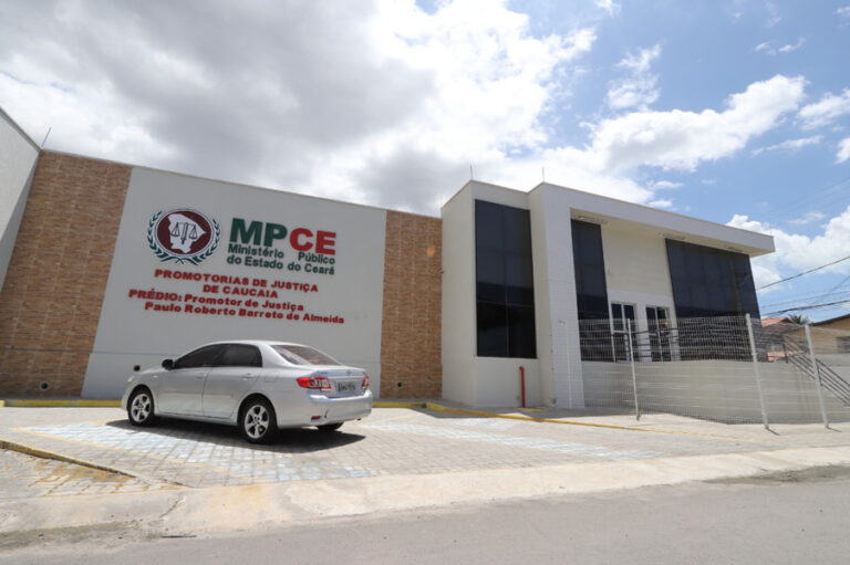 Após roubo de carro, MP denuncia dupla por associação criminosa em Caucaia