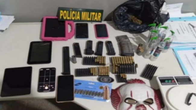 MPCE denuncia facção por extorsão a indústrias e ataques digitais no Pecém