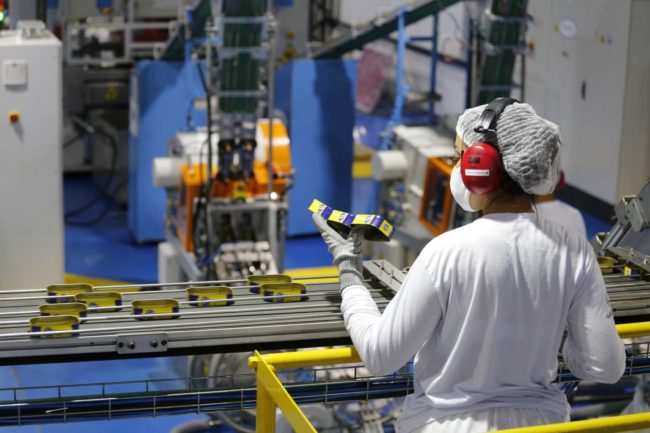 Economia: a taxa de desocupação no Ceará foi a menor registrada entre todos os Estados do Nordeste e a 13ª menor do Brasil - (Foto: Reprodução)