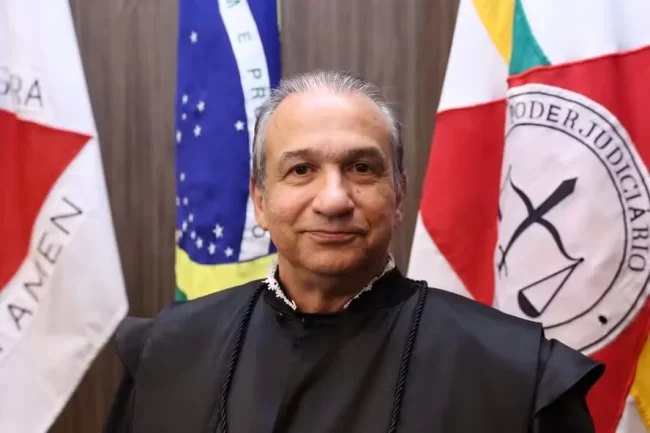O desembargador ficou conhecido após absolver um homem de 35 anos que teria se envolvido com uma criança de doze anos de idade - (Foto: Reprodução)