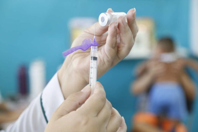 Até a mesma data de 2025, o Ceará registrou menos mortes. O número de pessoas diagnosticada com meningite foi mais que o dobro do atual - (Foto: Casa Civil)