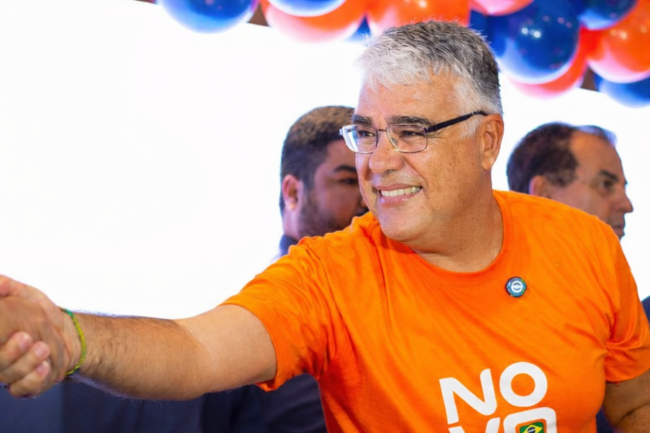 Senador Girão (Novo) deve reunir lideranças nacionais e estaduais no município da Região Norte, para mais um ato visando a pré-candidatura - (Foto: Reprodução/Novo)